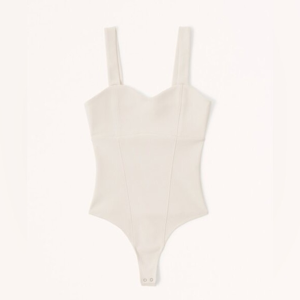 NWT Abercrombie & Fitch Crepe Sweetheart Bodysuit Cream size small